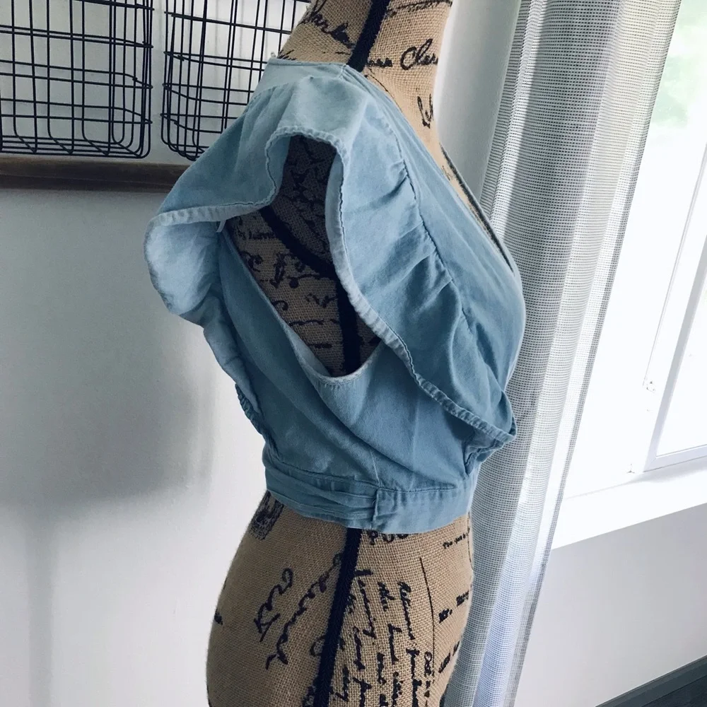 Cropped Wrap Top - Picture 4 of 6